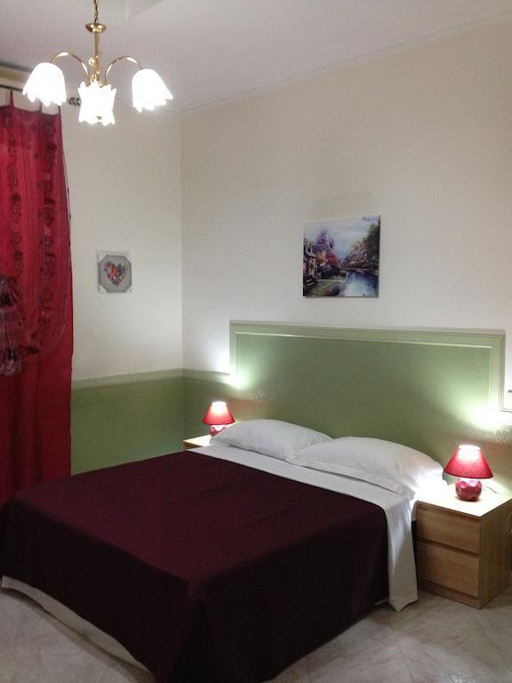 Rome Rainbow Guest House Экстерьер фото